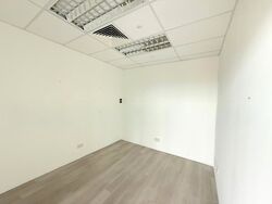 Woods Square (D25), Office #572978811